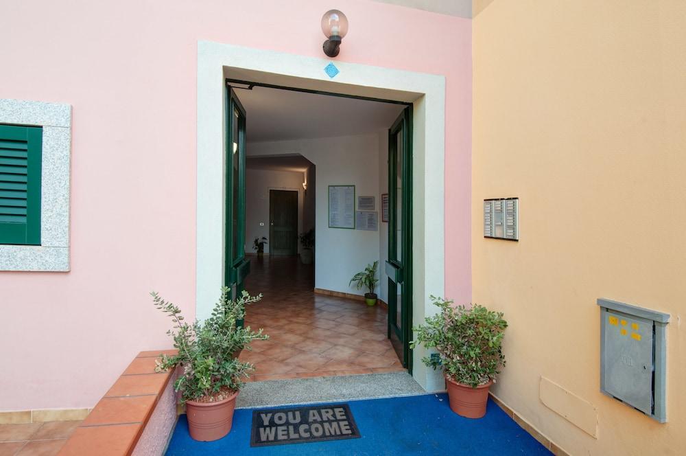 Residence Le Pavoncelle Santa Teresa Gallura Ngoại thất bức ảnh
