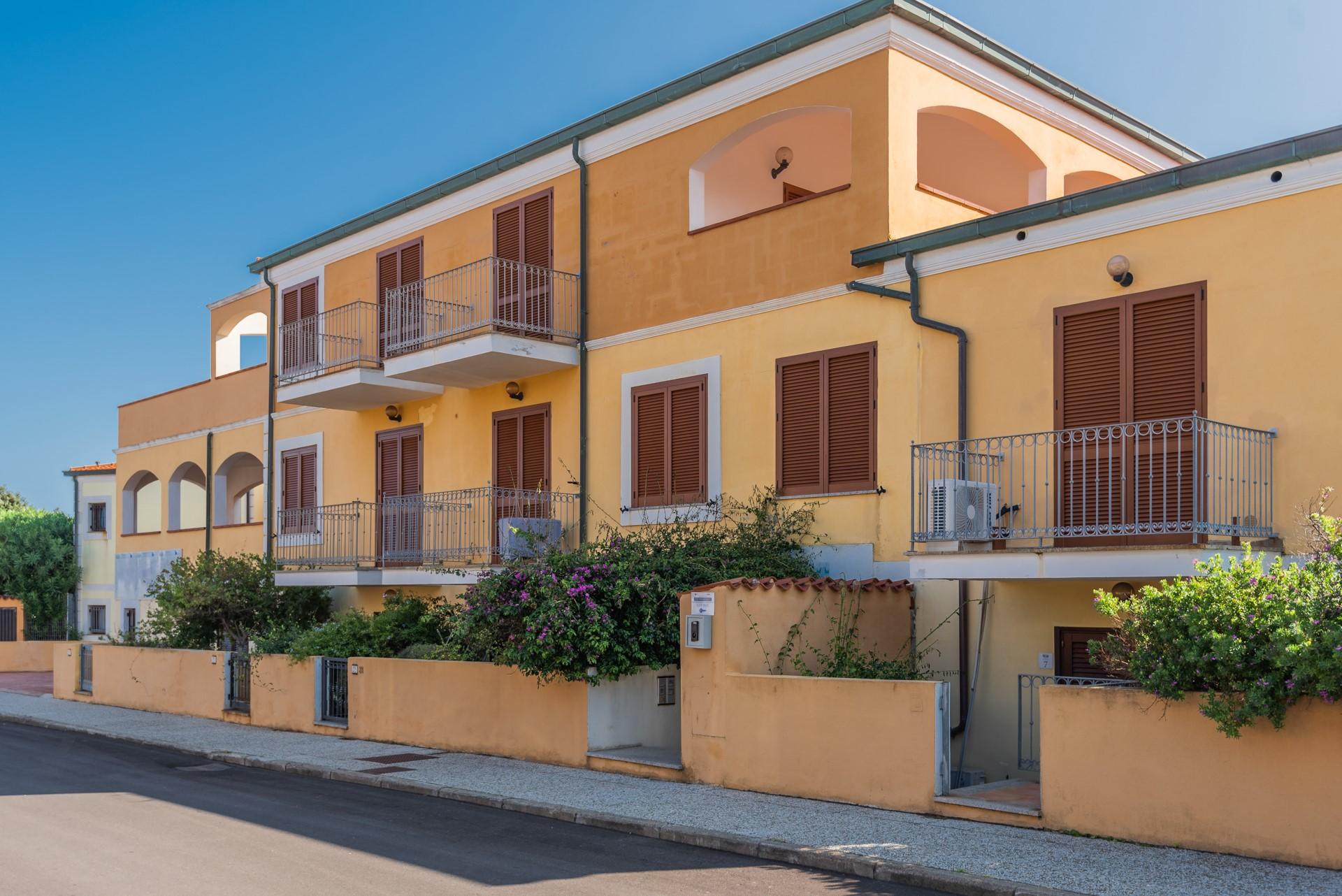 Residence Le Pavoncelle Santa Teresa Gallura Ngoại thất bức ảnh