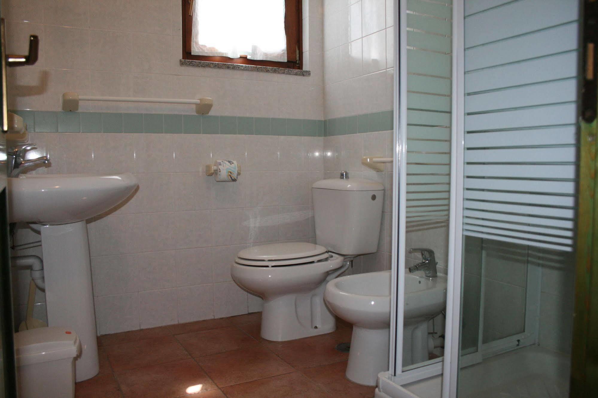 Residence Le Pavoncelle Santa Teresa Gallura Ngoại thất bức ảnh
