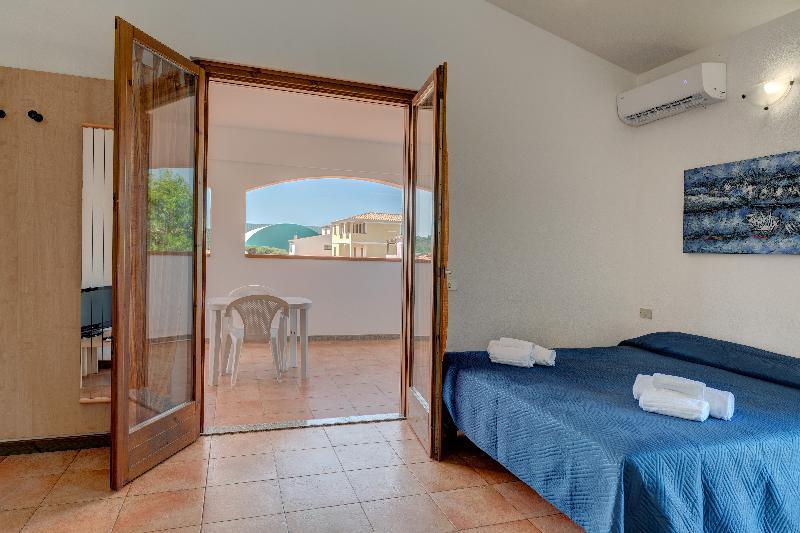 Residence Le Pavoncelle Santa Teresa Gallura Ngoại thất bức ảnh